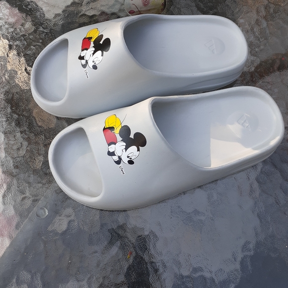mickey mouse yeezy